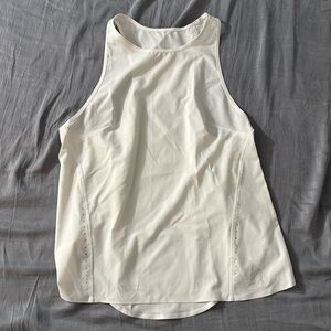 Like New!! - Lululemon Tank Top in White - Women’s Size 6 - Used Only Once!!